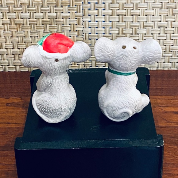 🎄🌟2xHP🌟VTG NWOB Mistletoe Mice Bisque Porcelain Salt/Pepper Shakers - Picture 4 of 8